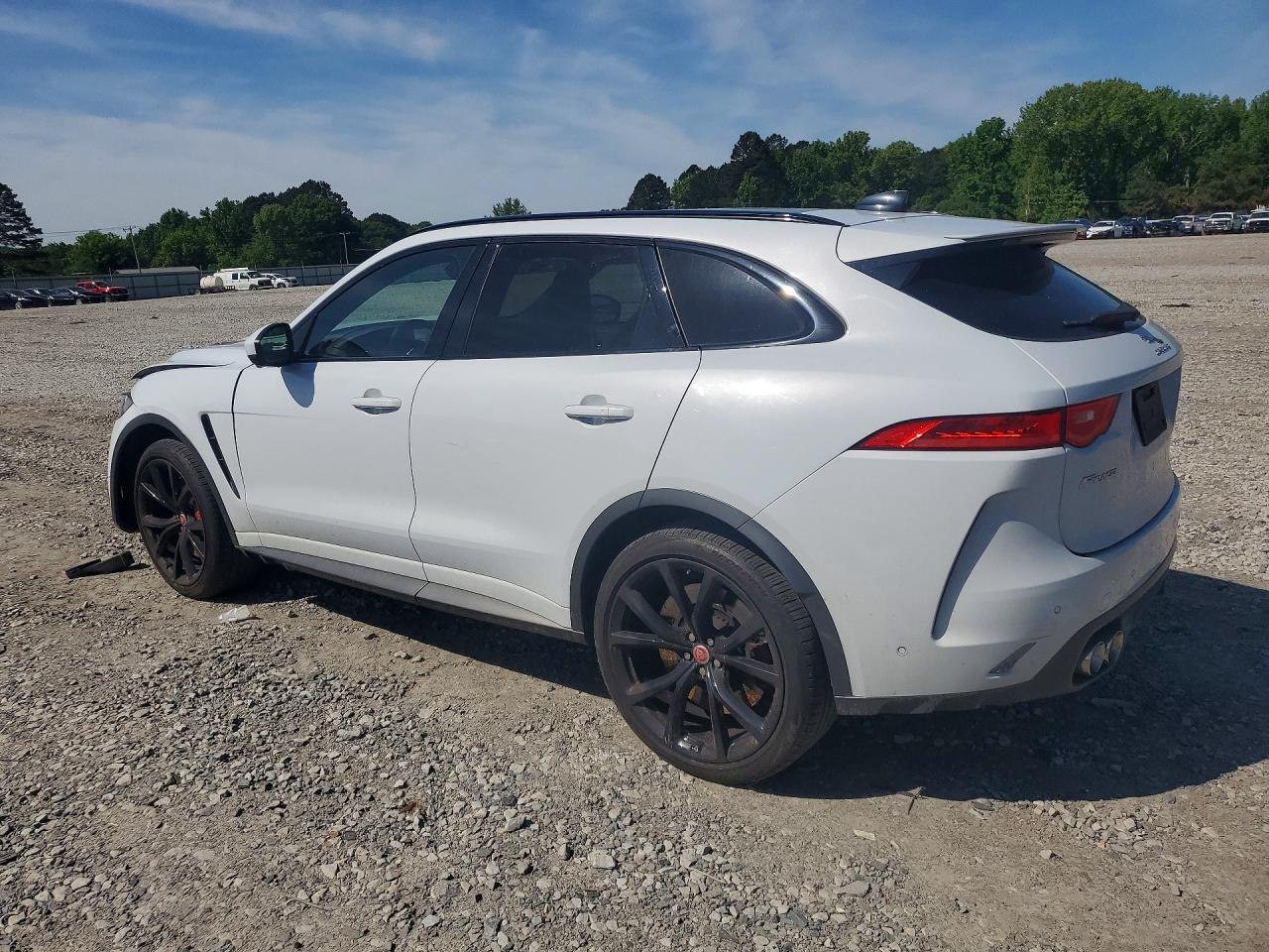 JAGUAR F-PACE 2020 — 3