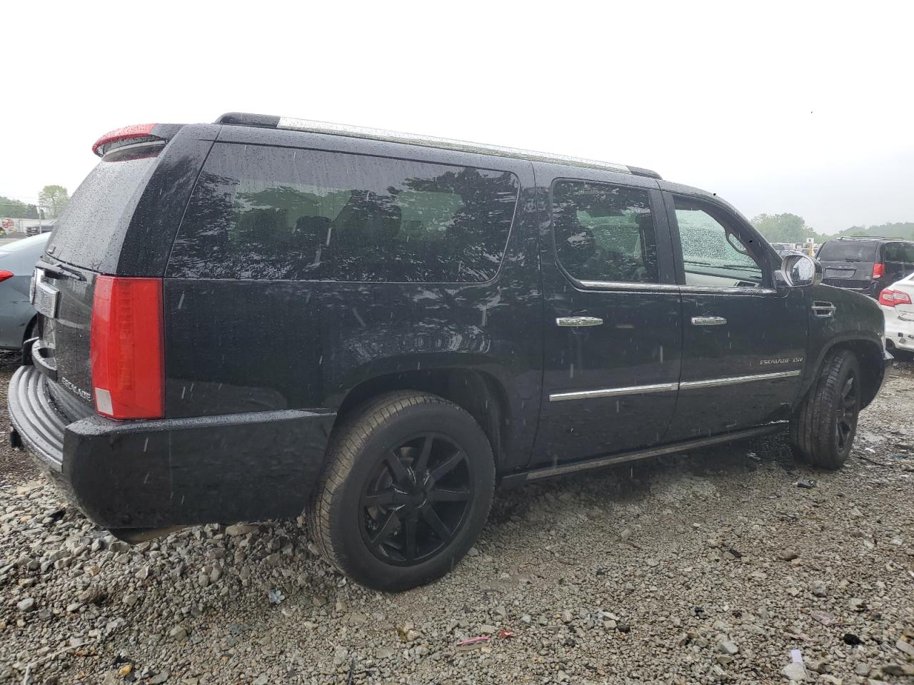 CADILLAC ESCALADE 2011 — 4
