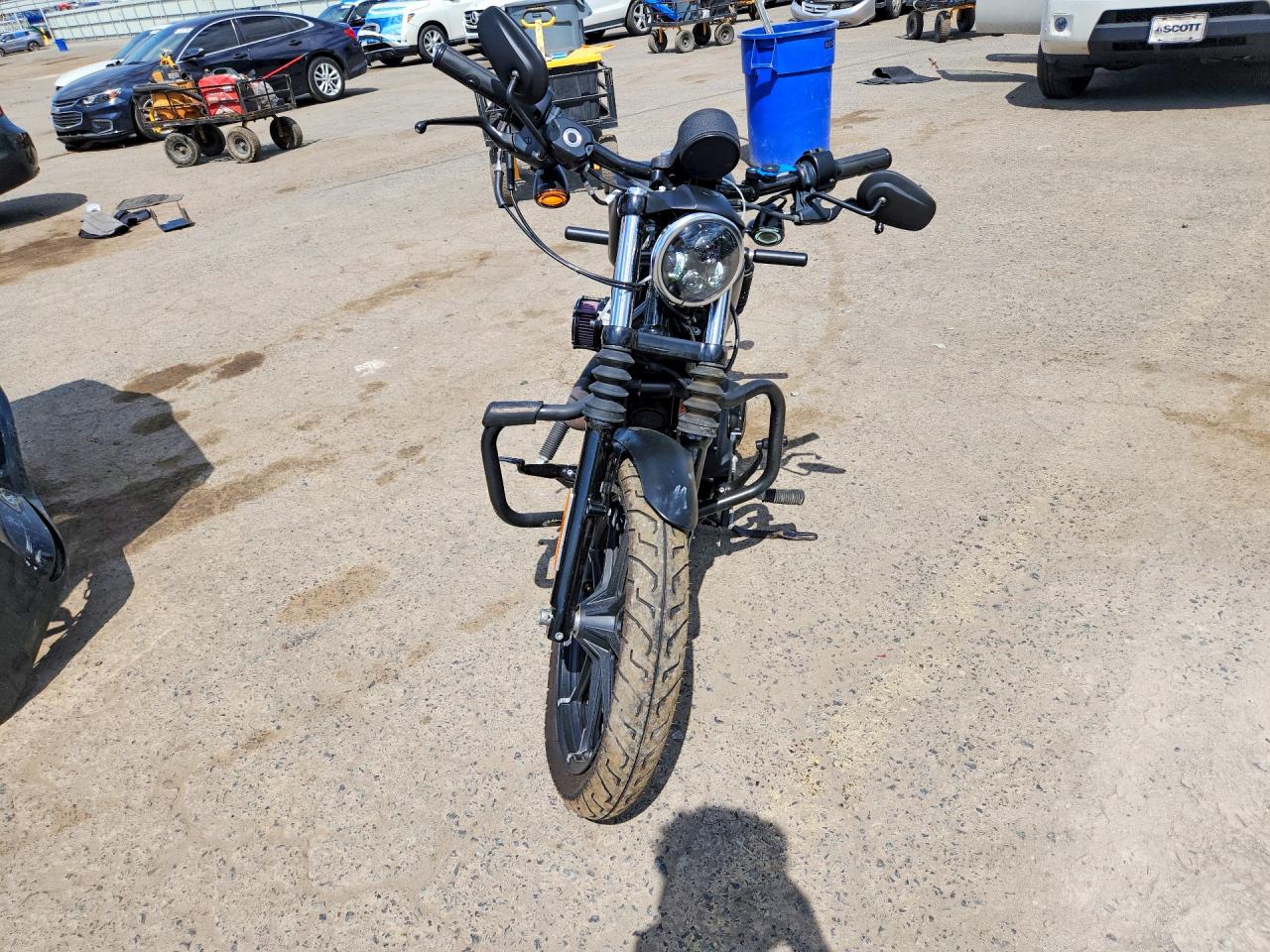 HARLEY-DAVIDSON XL883 2022 — 3
