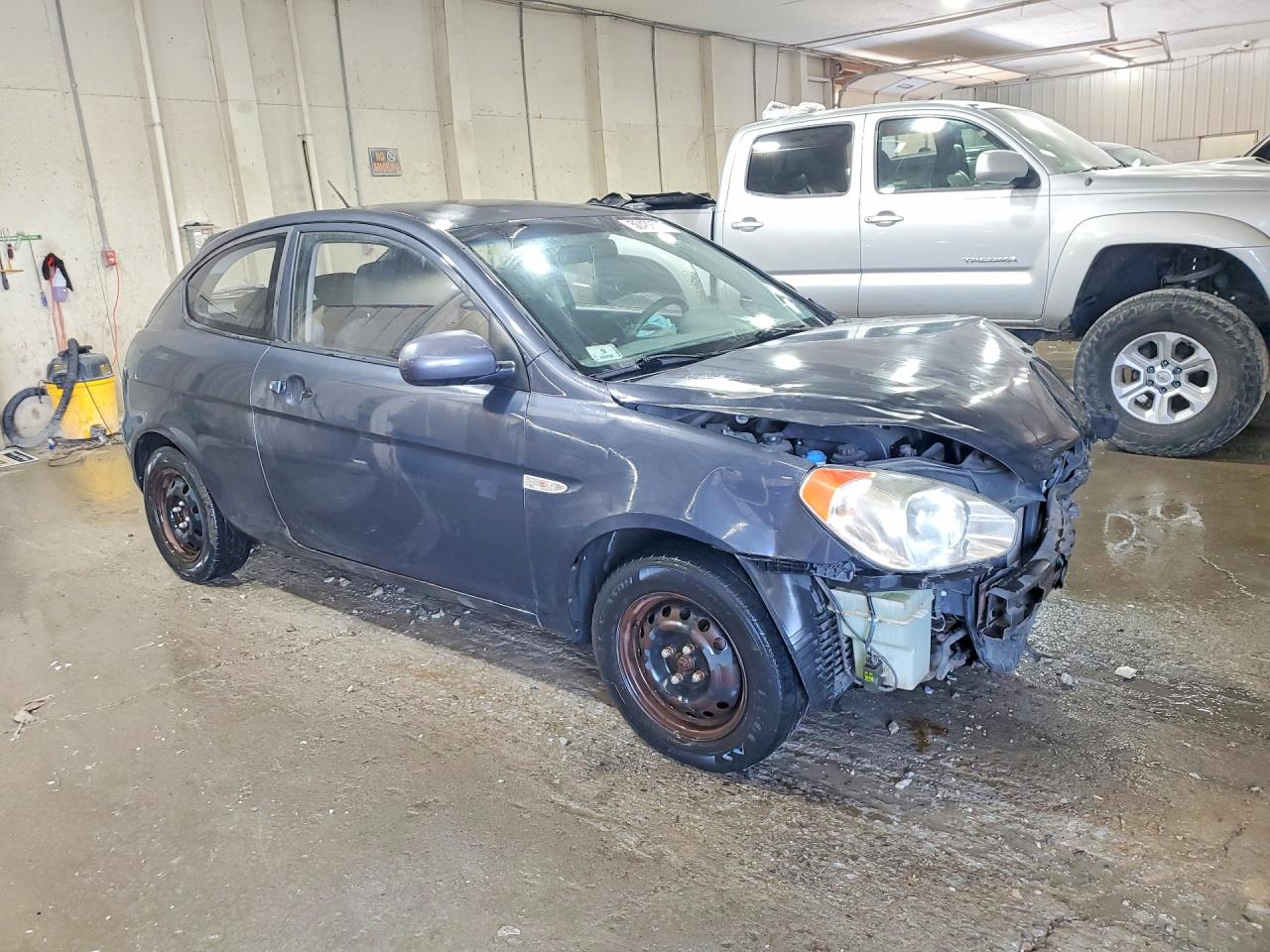 HYUNDAI ACCENT 2010 — 5