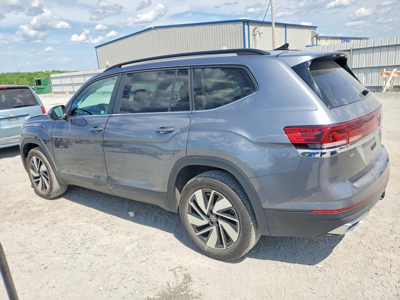 VOLKSWAGEN ATLAS 2025 — 3