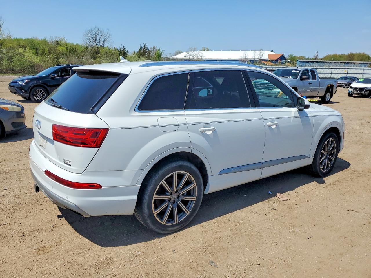 AUDI Q7 2017 — 4