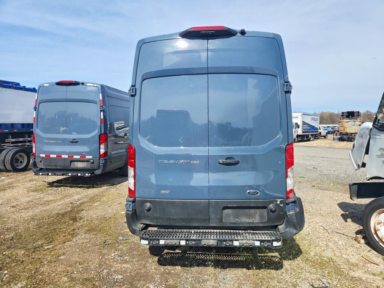 FORD TRANSIT T-250 2023 — 7