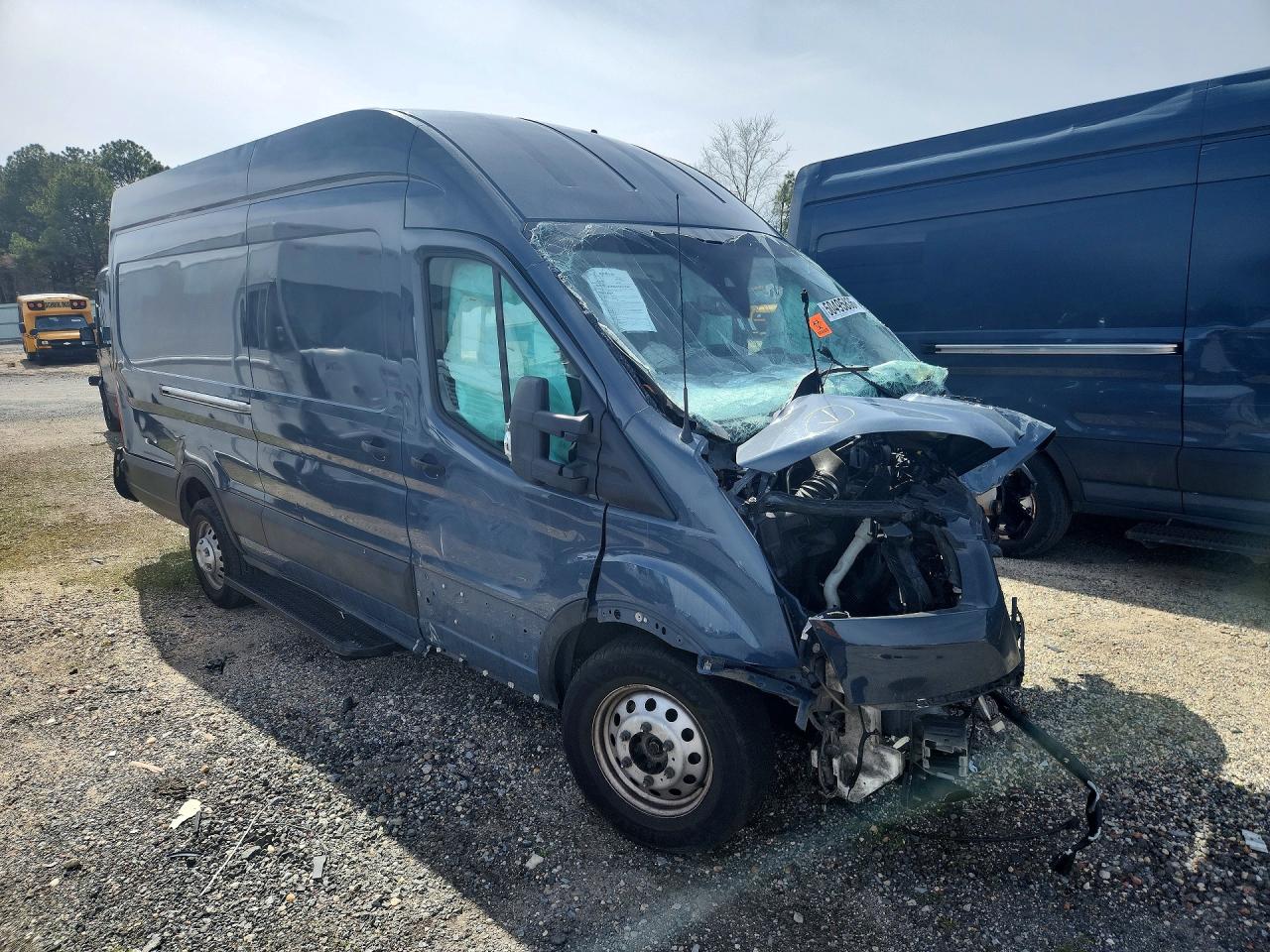 FORD TRANSIT T-250 2023 — 5