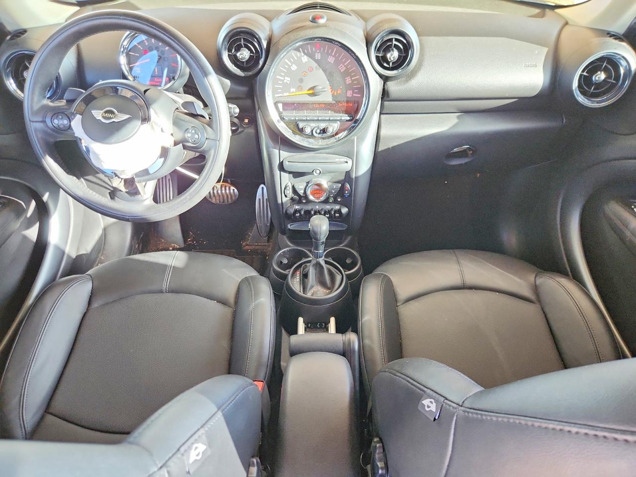 MINI COOPER 2015 — 9