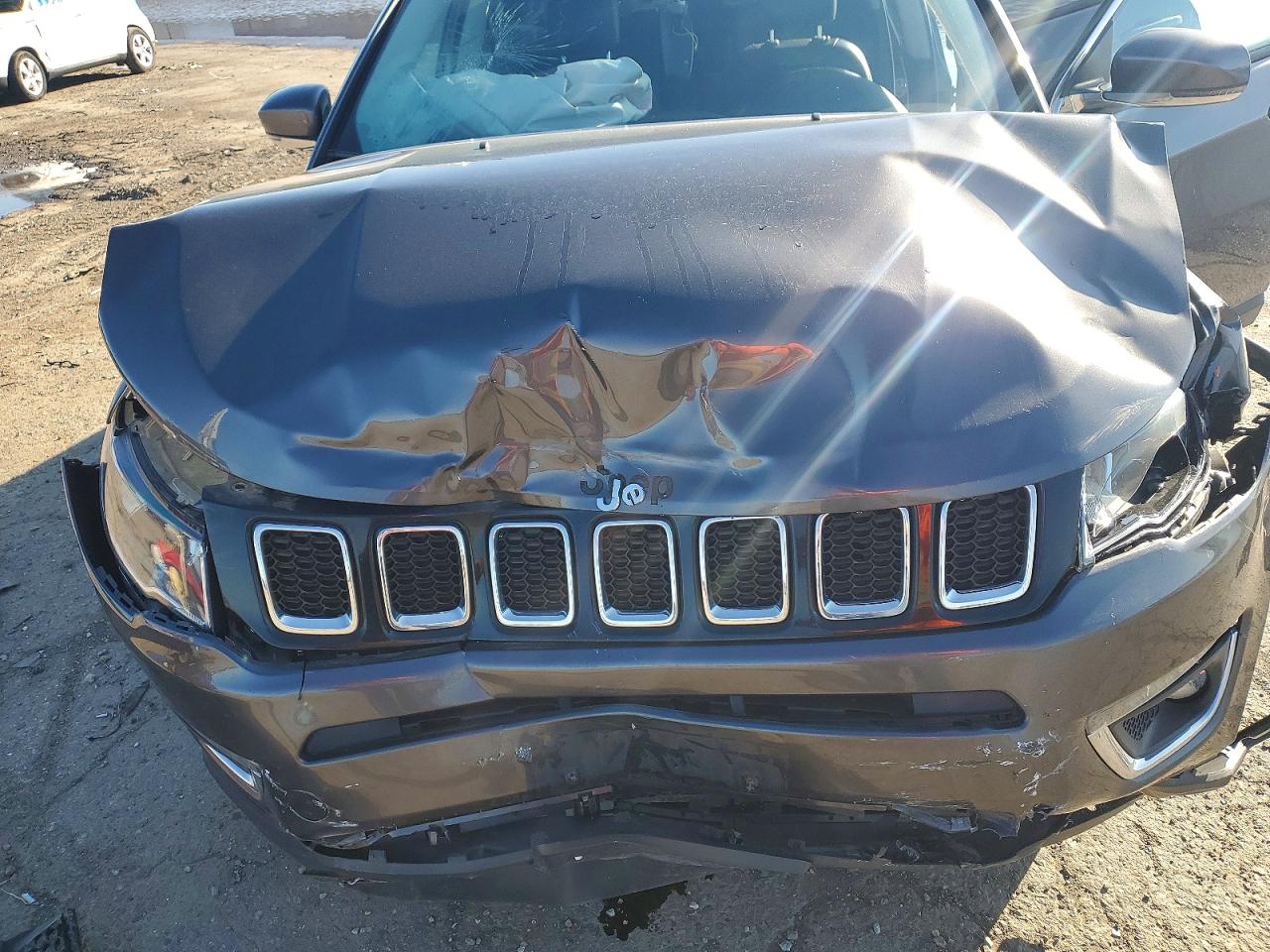 JEEP COMPASS 2019 — 13
