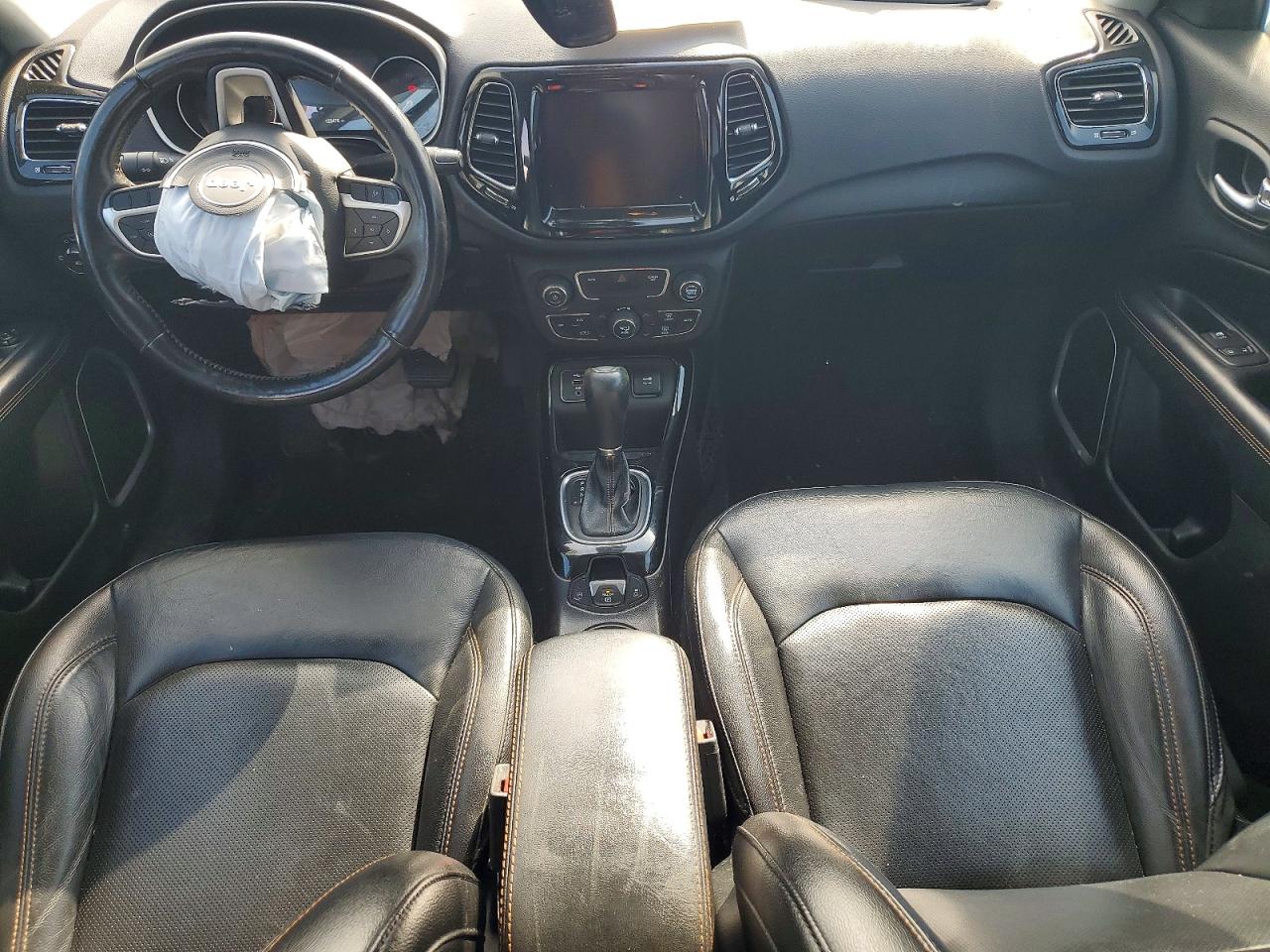 JEEP COMPASS 2019 — 9