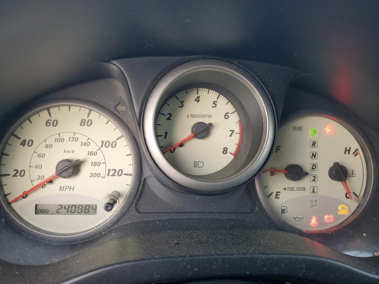 TOYOTA RAV4 2001 — 10