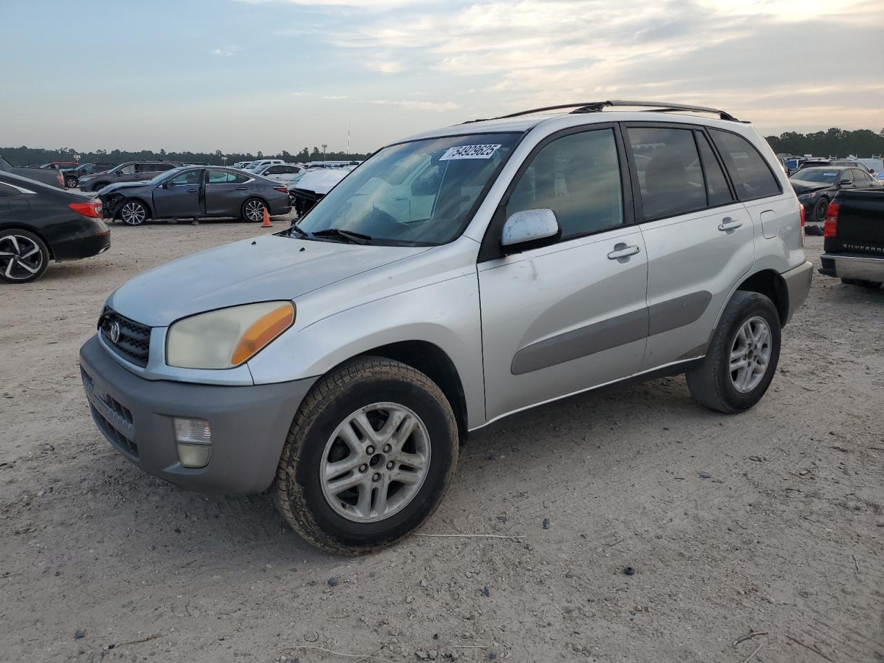 TOYOTA RAV4 2001 — 2