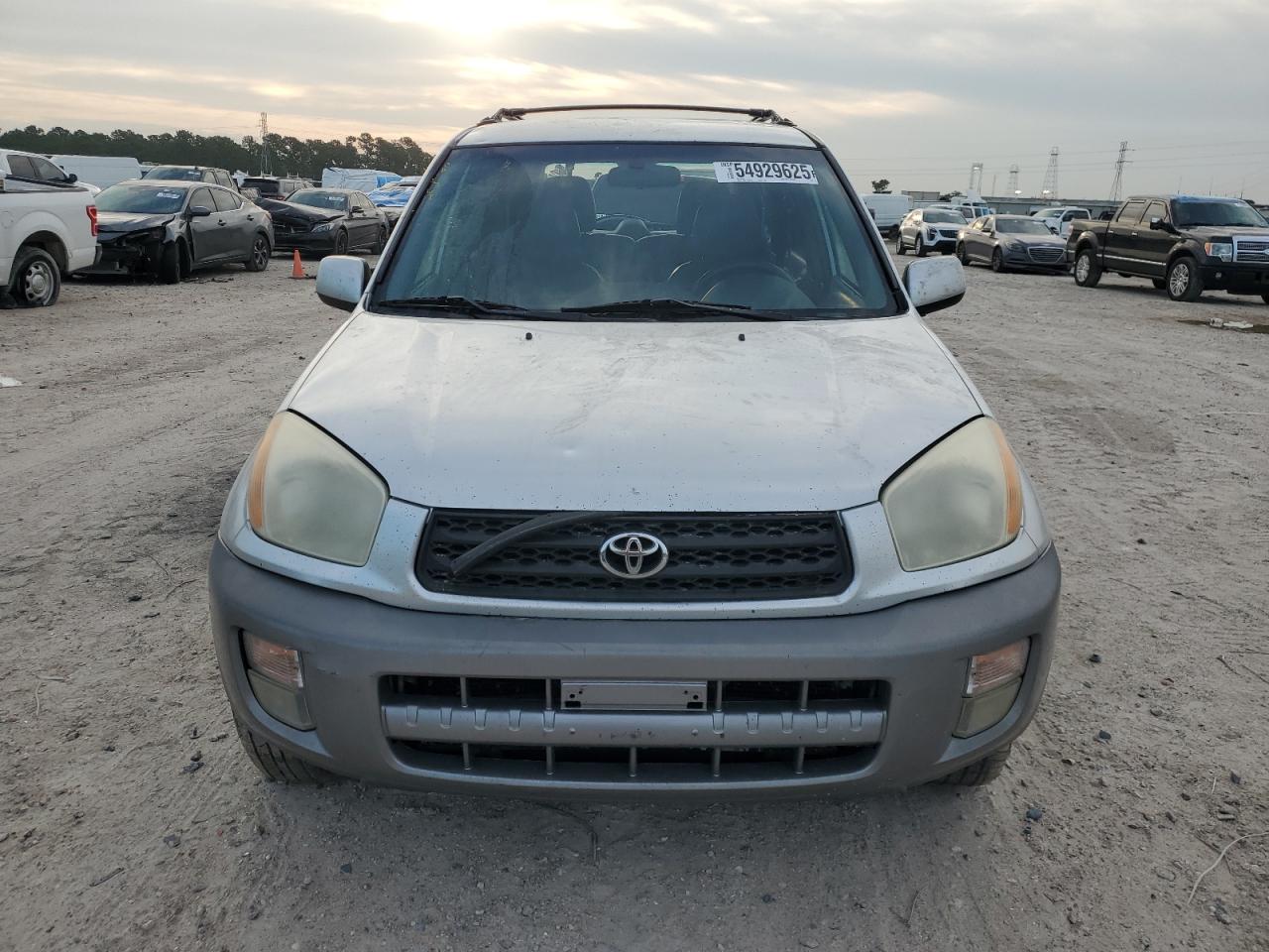 TOYOTA RAV4 2001 — 6
