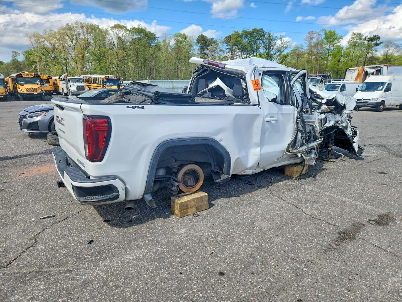 GMC SIERRA 2019 — 4