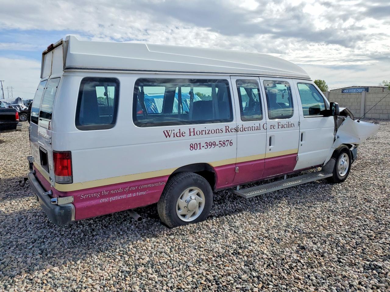 FORD ECONOLINE 2012 — 4