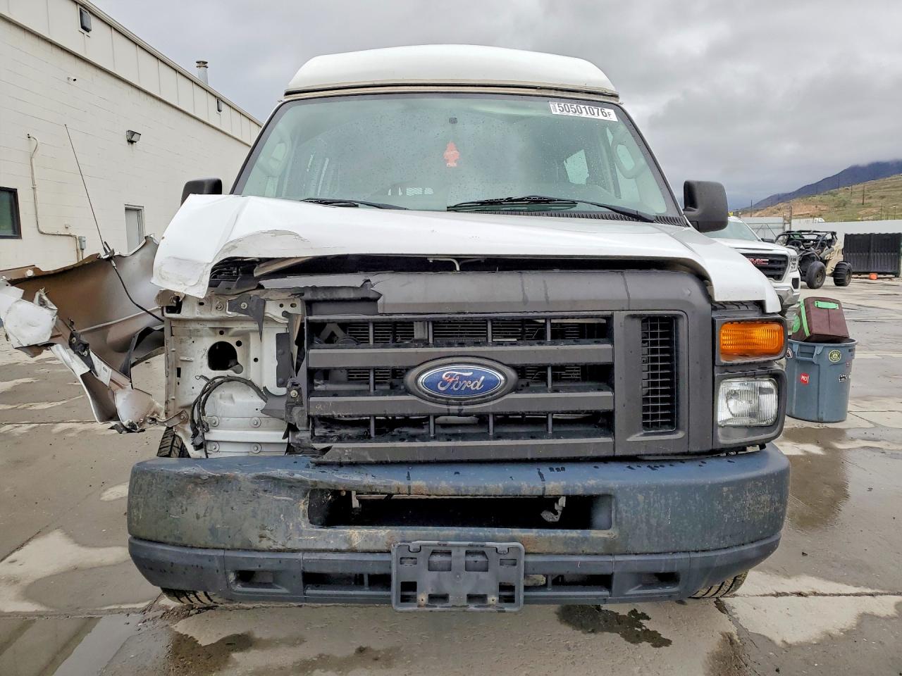 FORD ECONOLINE 2012 — 6