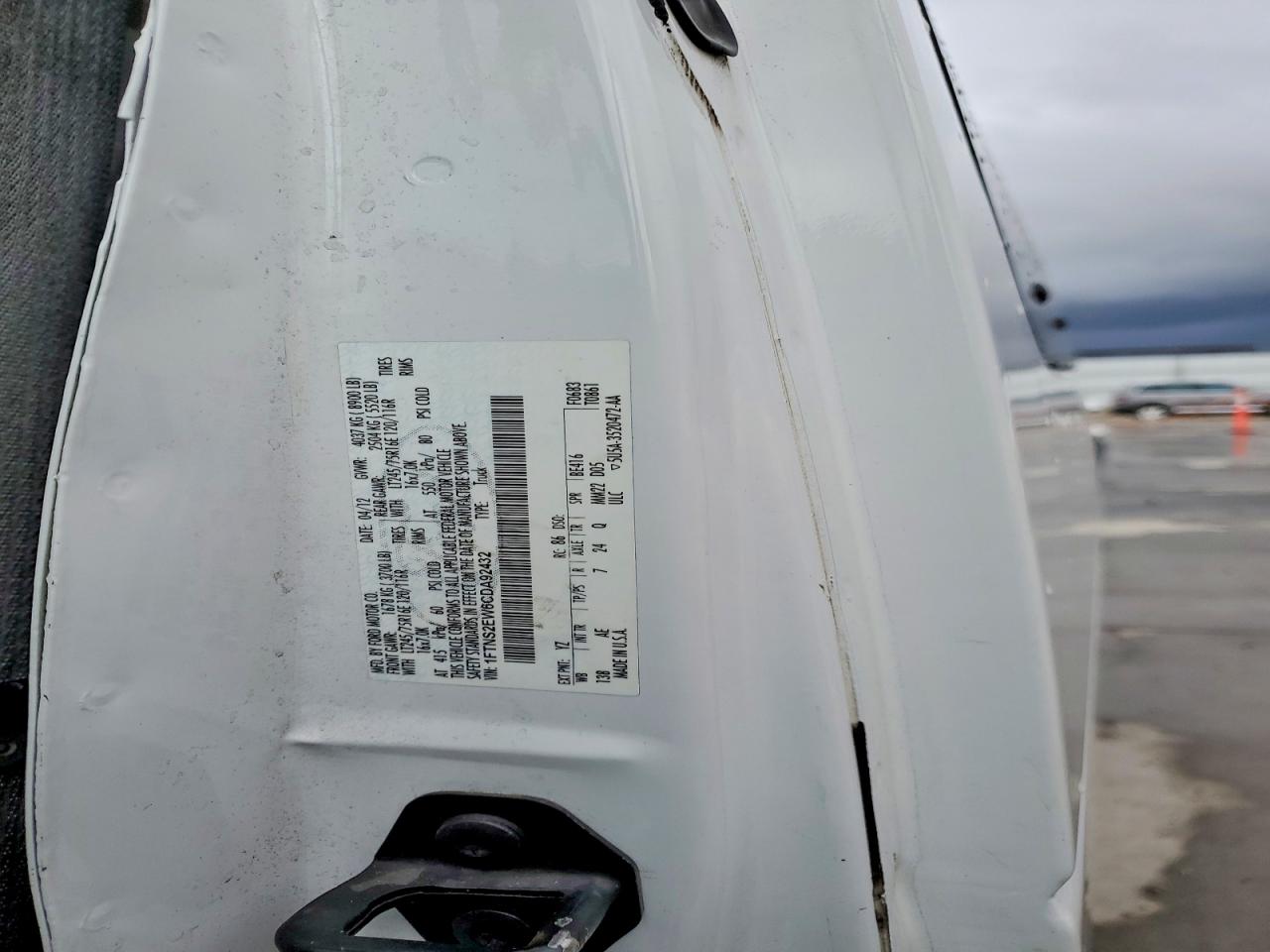 FORD ECONOLINE 2012 — 14