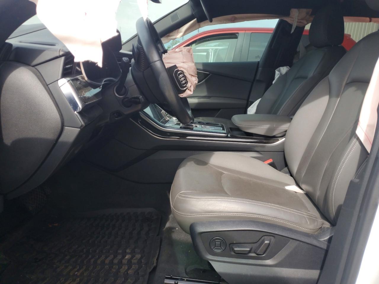 AUDI Q8 2019 — 8