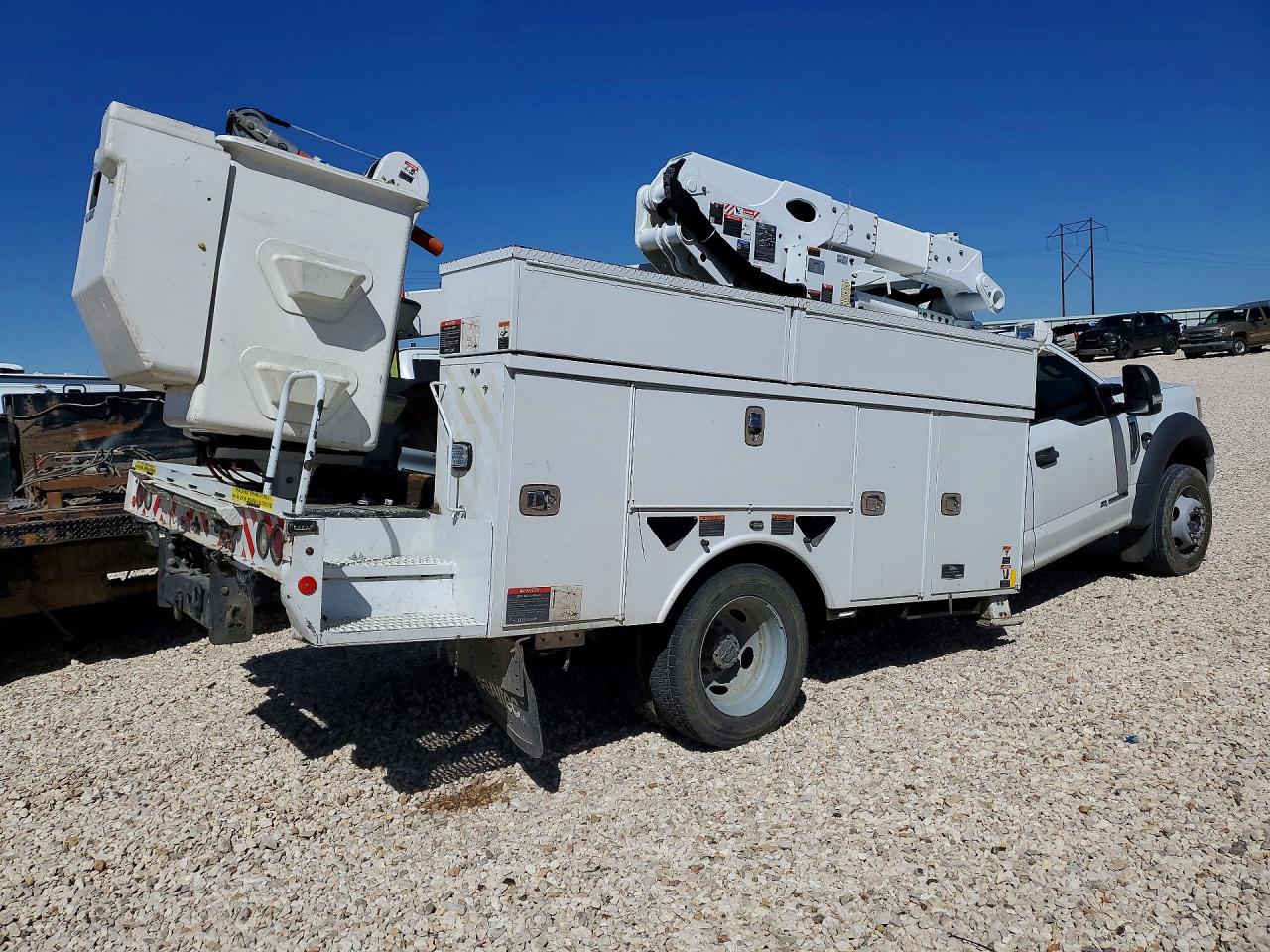 FORD F550 2020 — 4