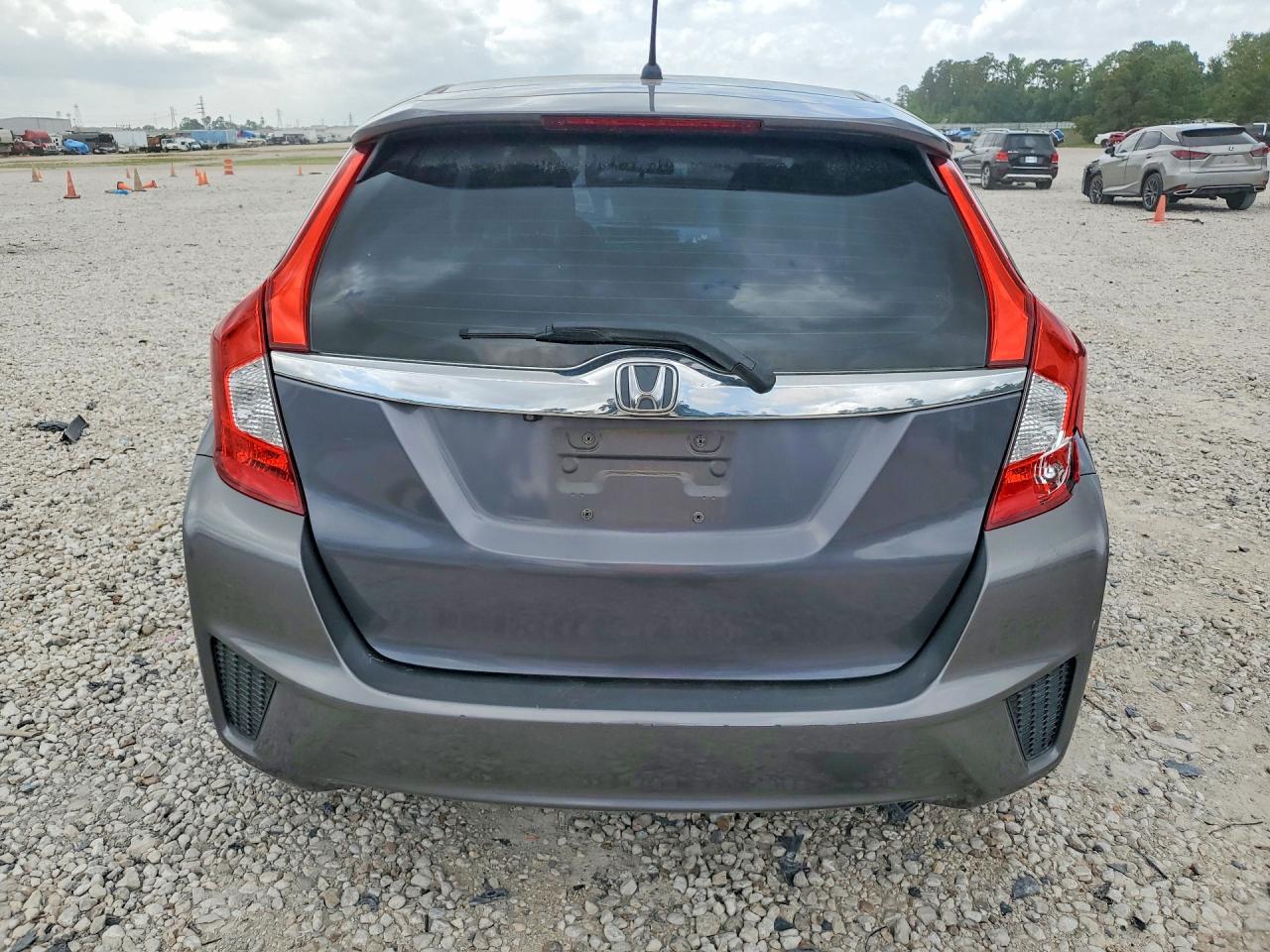 HONDA FIT 2016 — 7