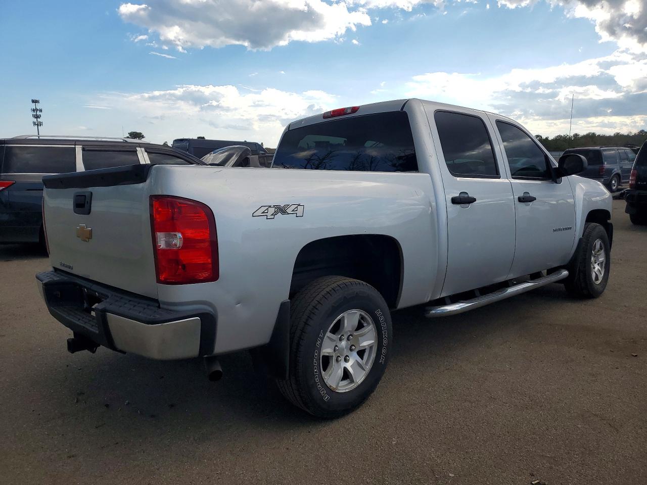 CHEVROLET SILVERADO 2012 — 4