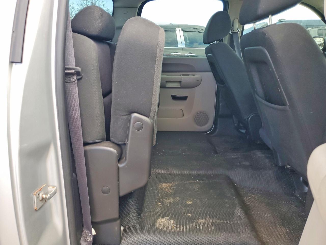 CHEVROLET SILVERADO 2012 — 11