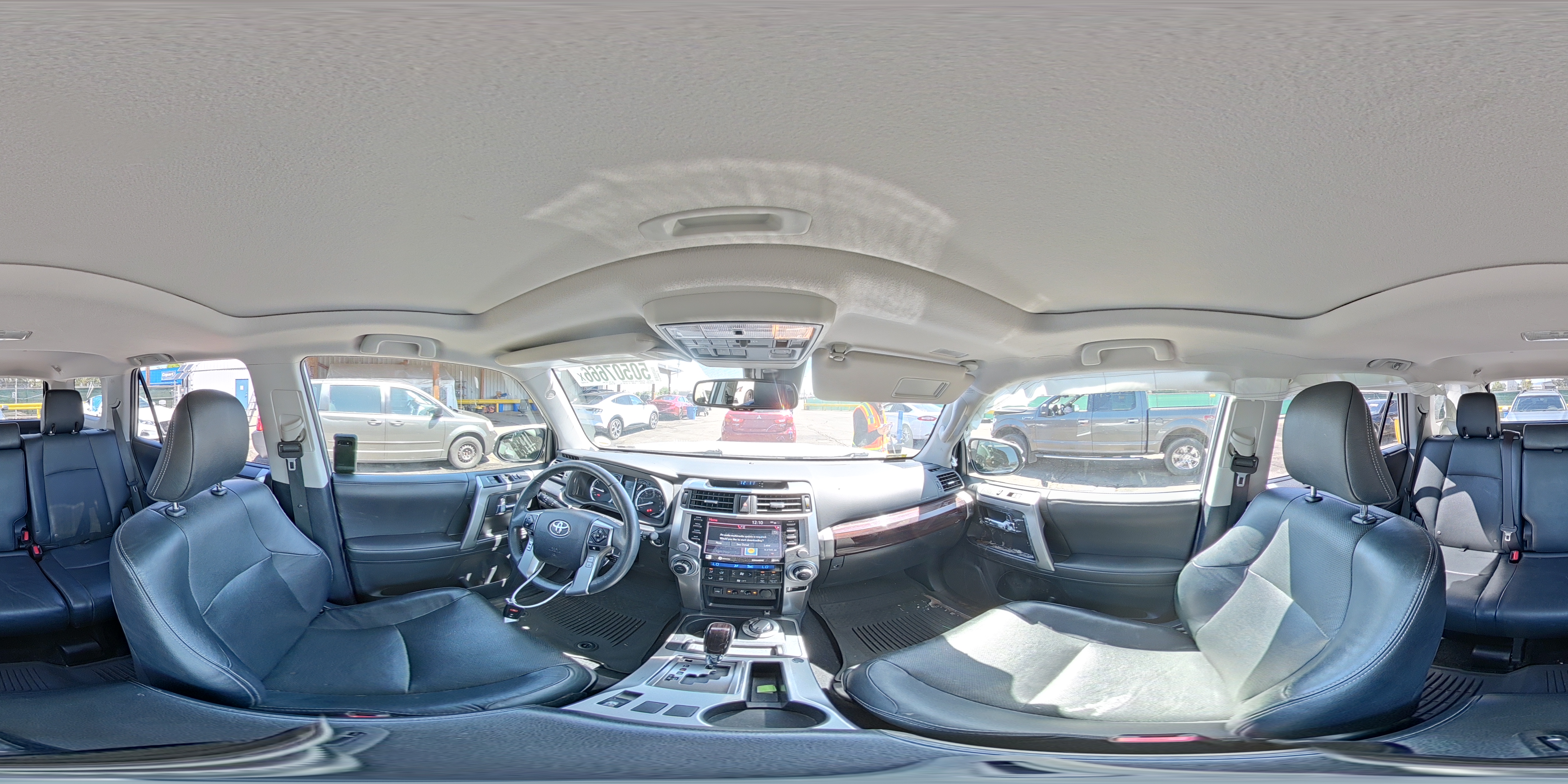 TOYOTA 4RUNNER 2022 — 14
