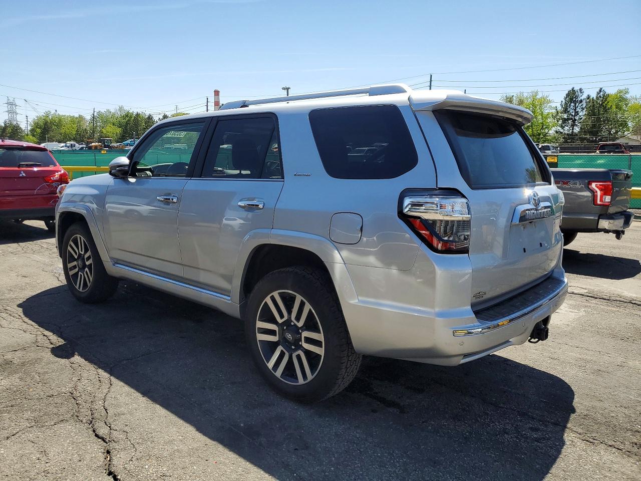 TOYOTA 4RUNNER 2022 — 3