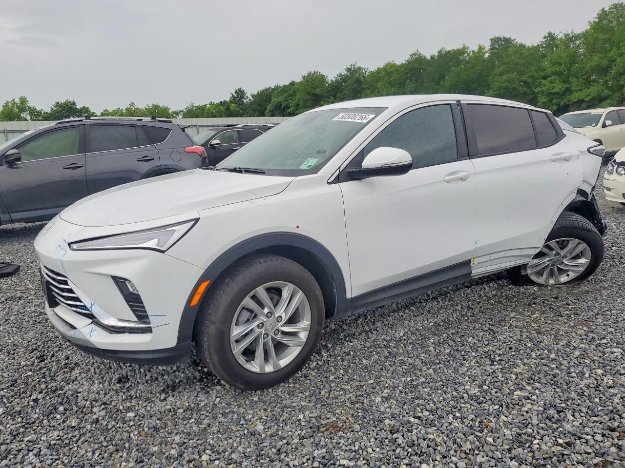 BUICK ENVISTA 2025 — 2
