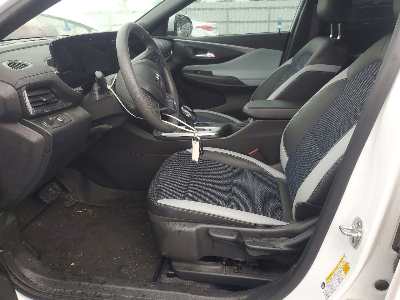 BUICK ENVISTA 2025 — 8