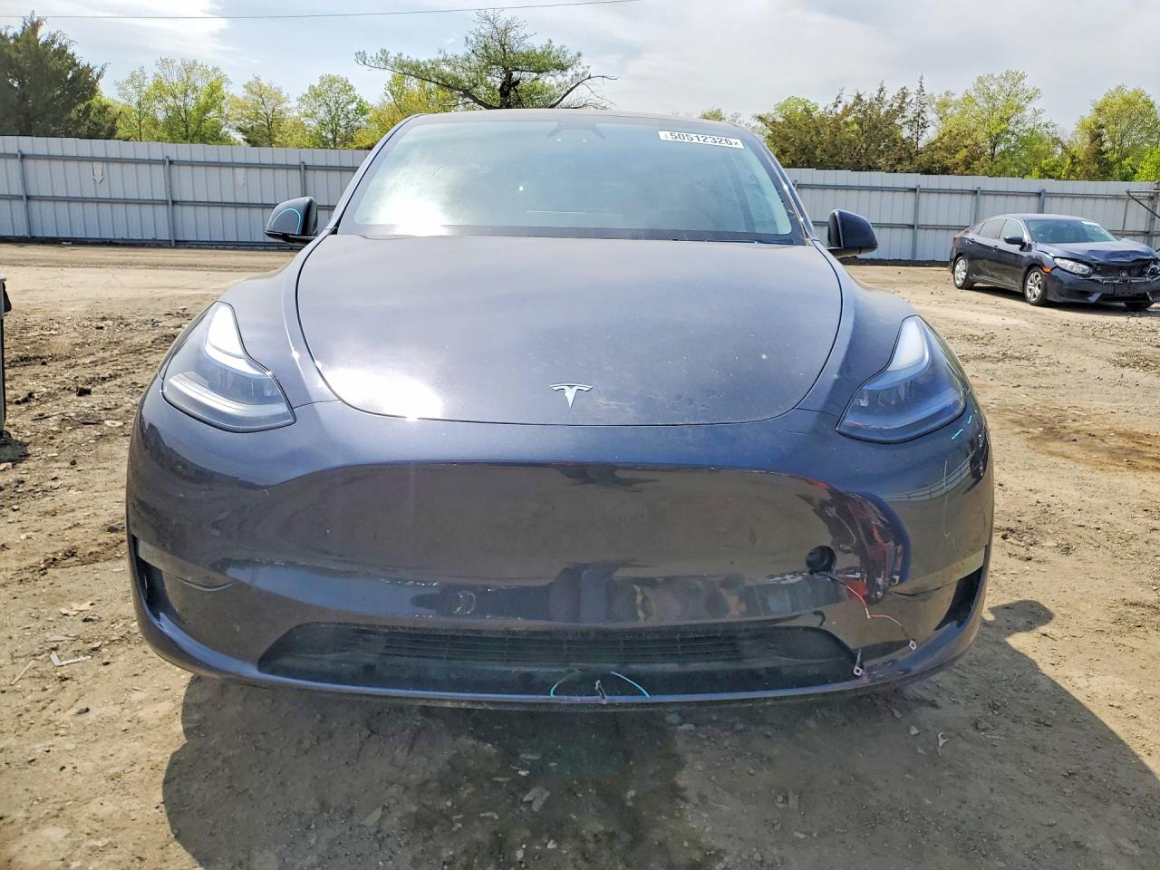 TESLA MODEL Y 2025 — 6