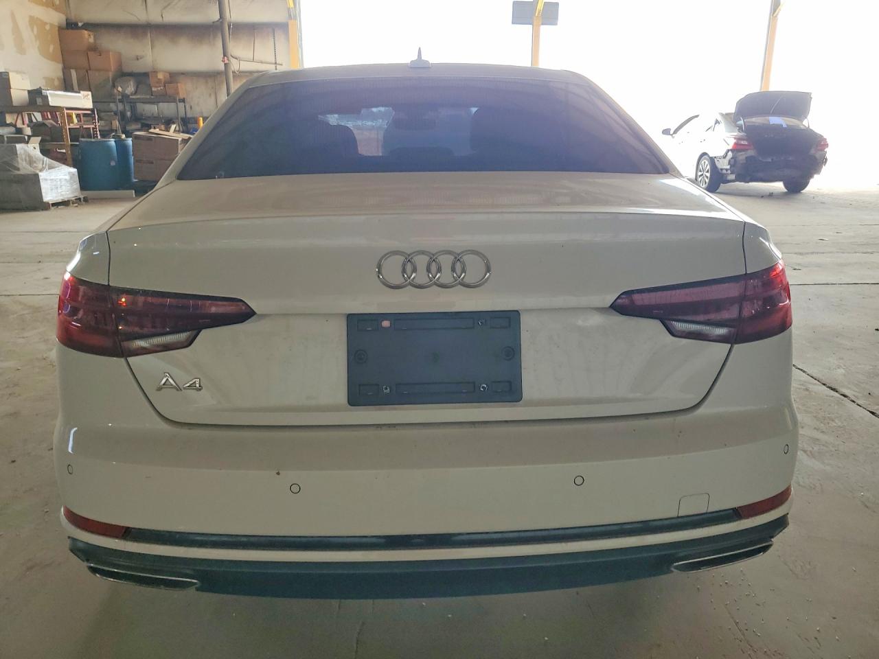 AUDI A4 2019 — 7