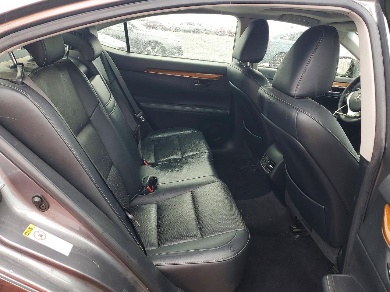 LEXUS ES 2013 — 11