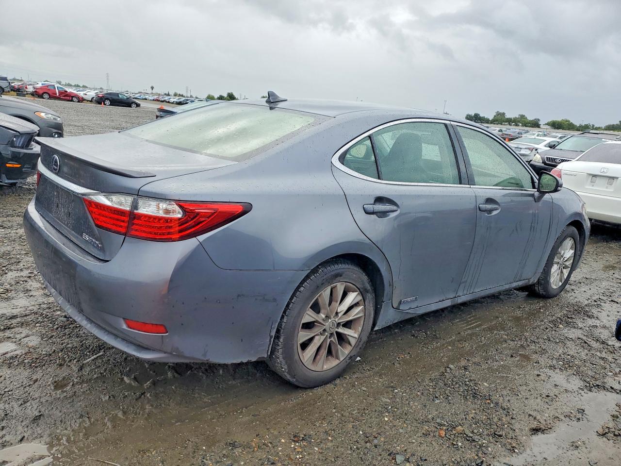 LEXUS ES 2013 — 4