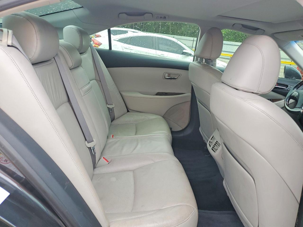 LEXUS ES 2010 — 11
