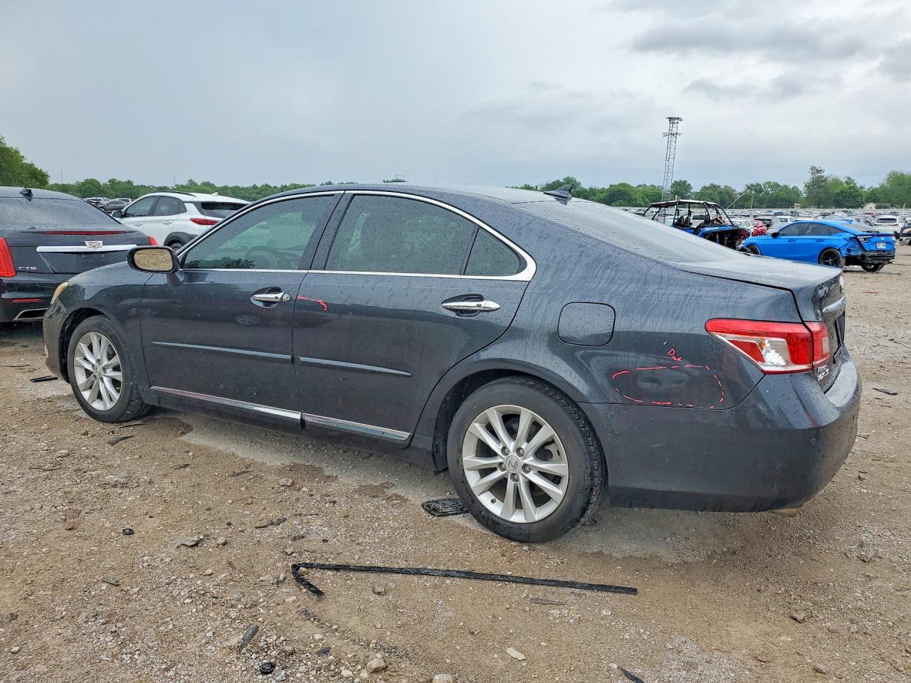 LEXUS ES 2010 — 3