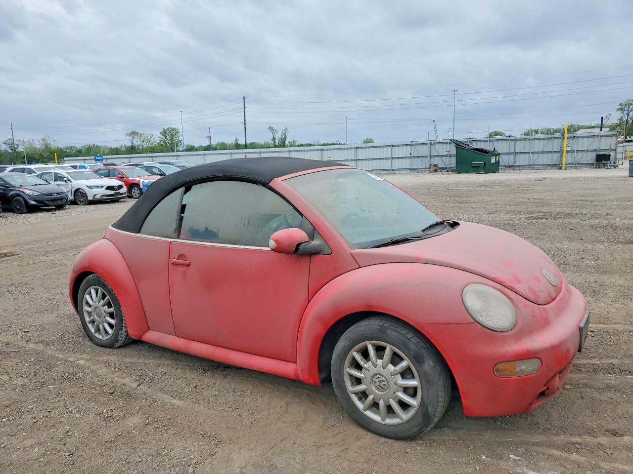 VOLKSWAGEN NEW BEETLE 2004 — 5