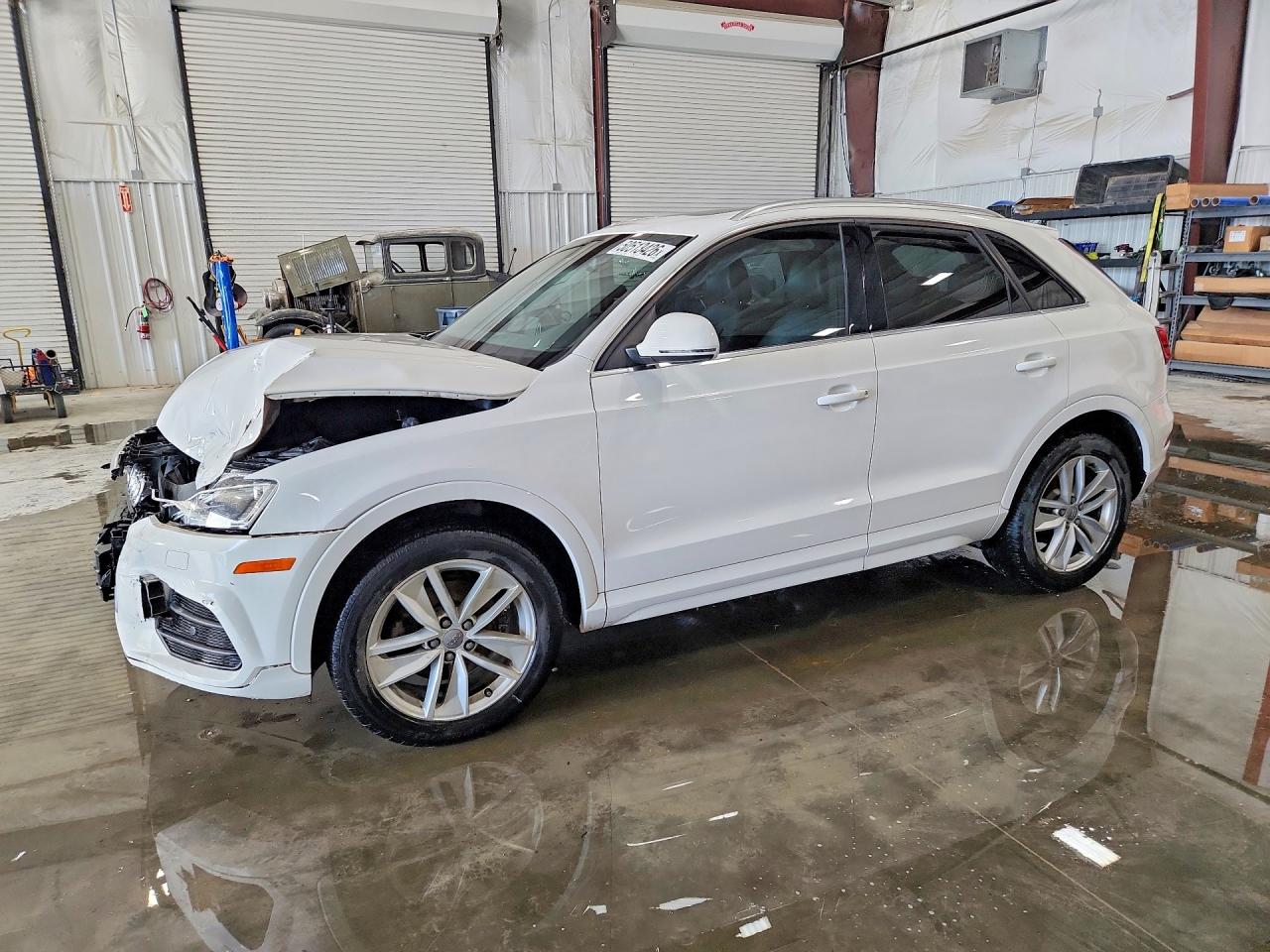 AUDI Q3 2016 — 2