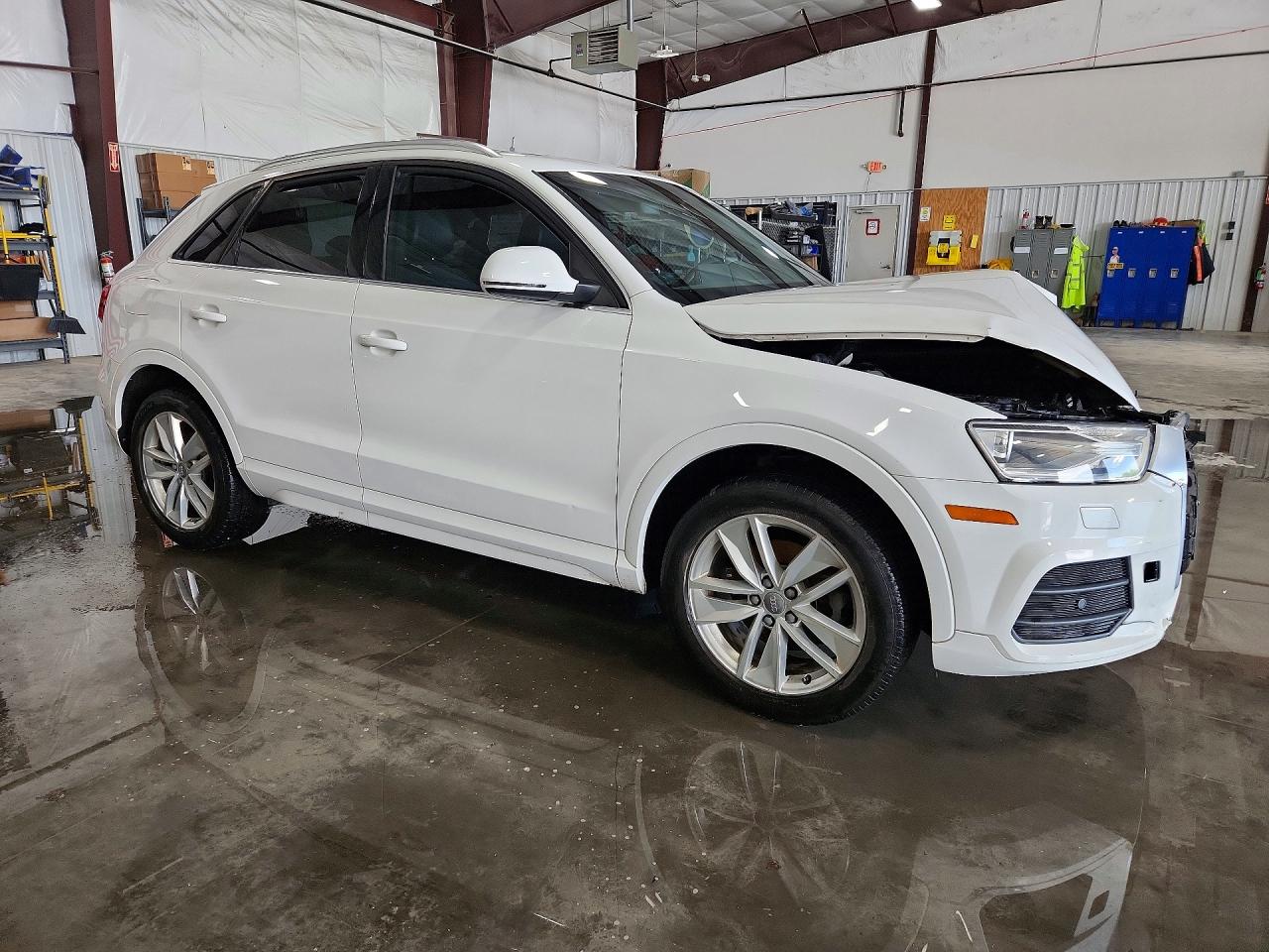 AUDI Q3 2016 — 5
