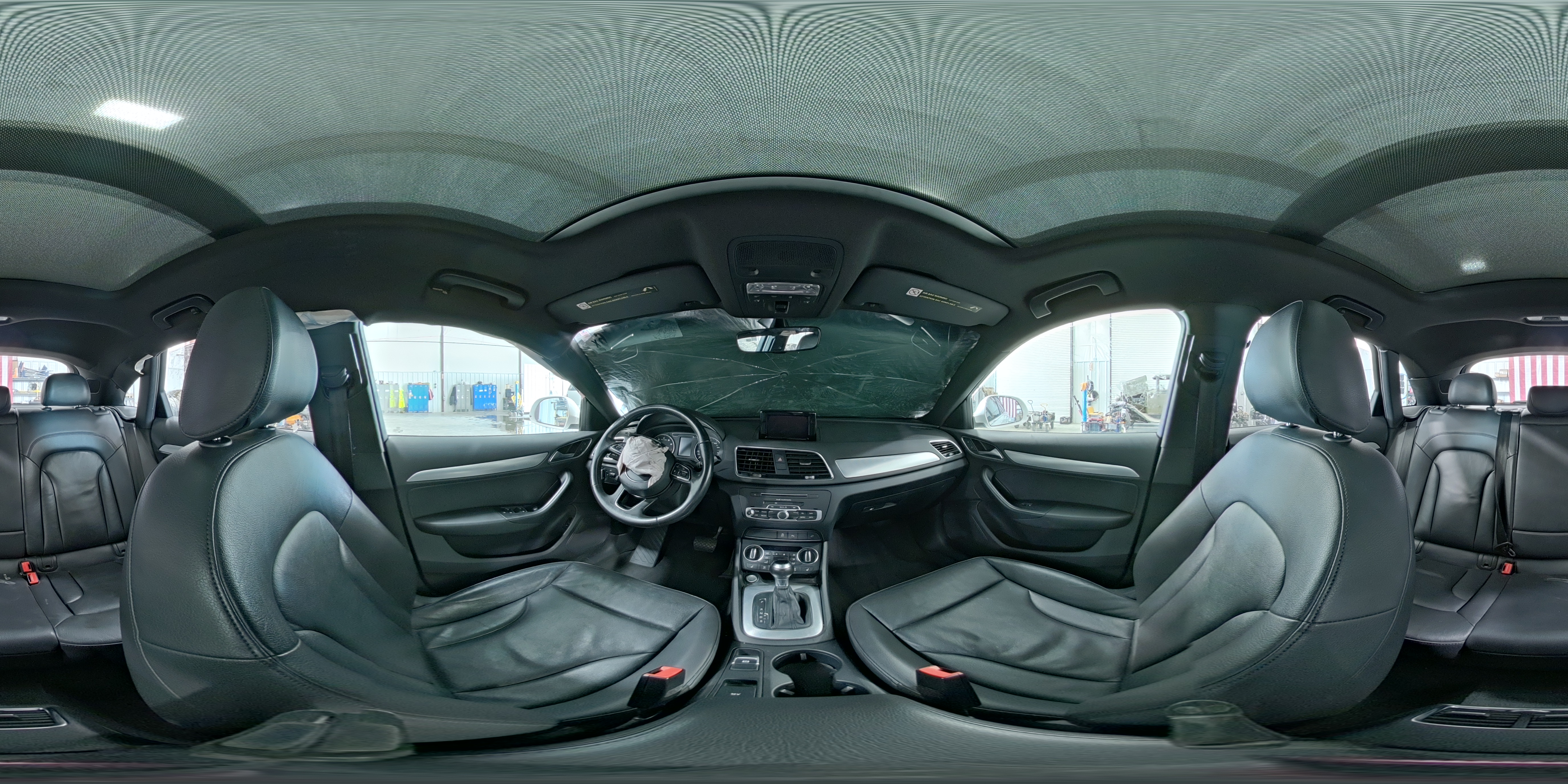 AUDI Q3 2016 — 14