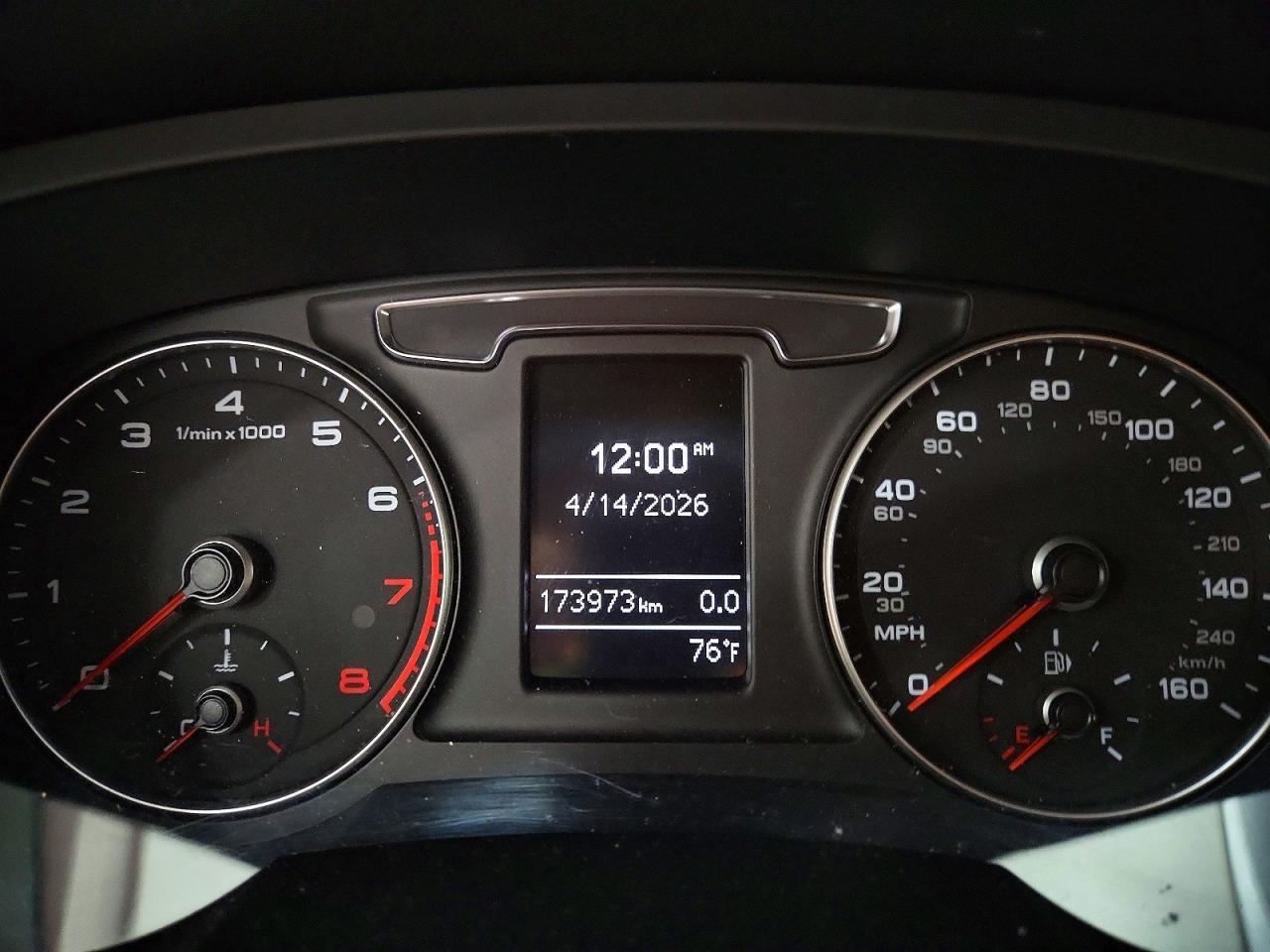 AUDI Q3 2016 — 10