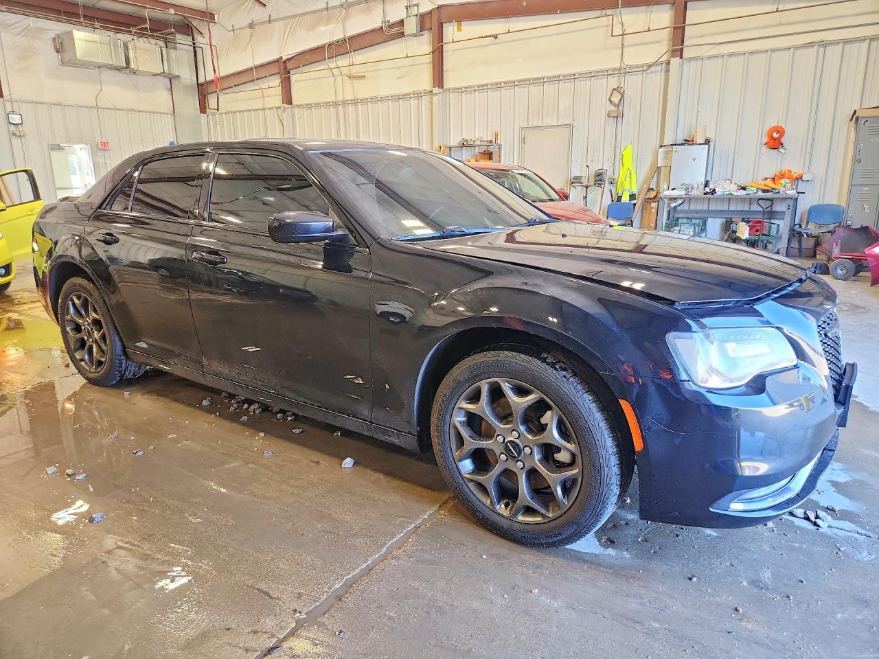 CHRYSLER 300 2015 — 5