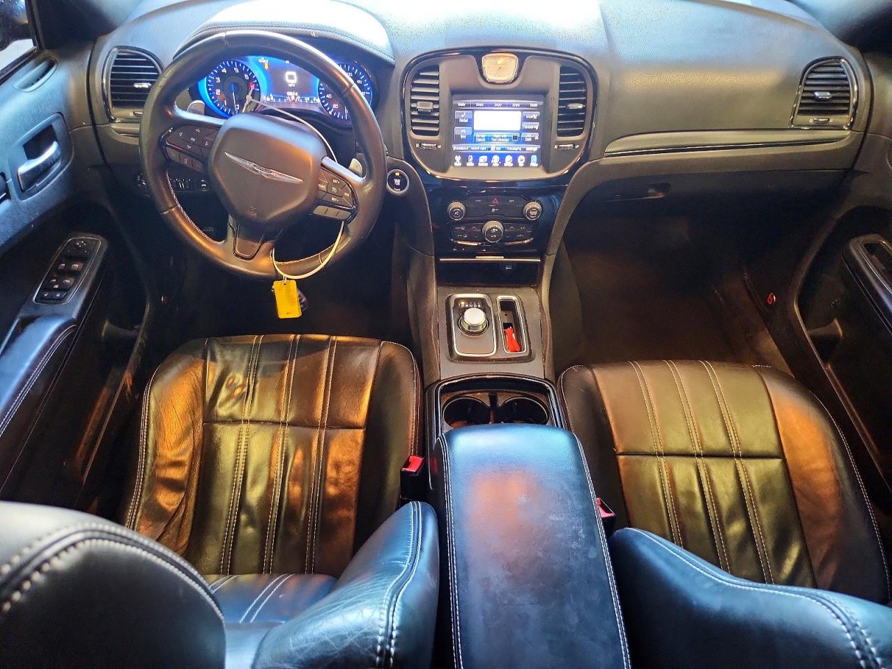 CHRYSLER 300 2015 — 9