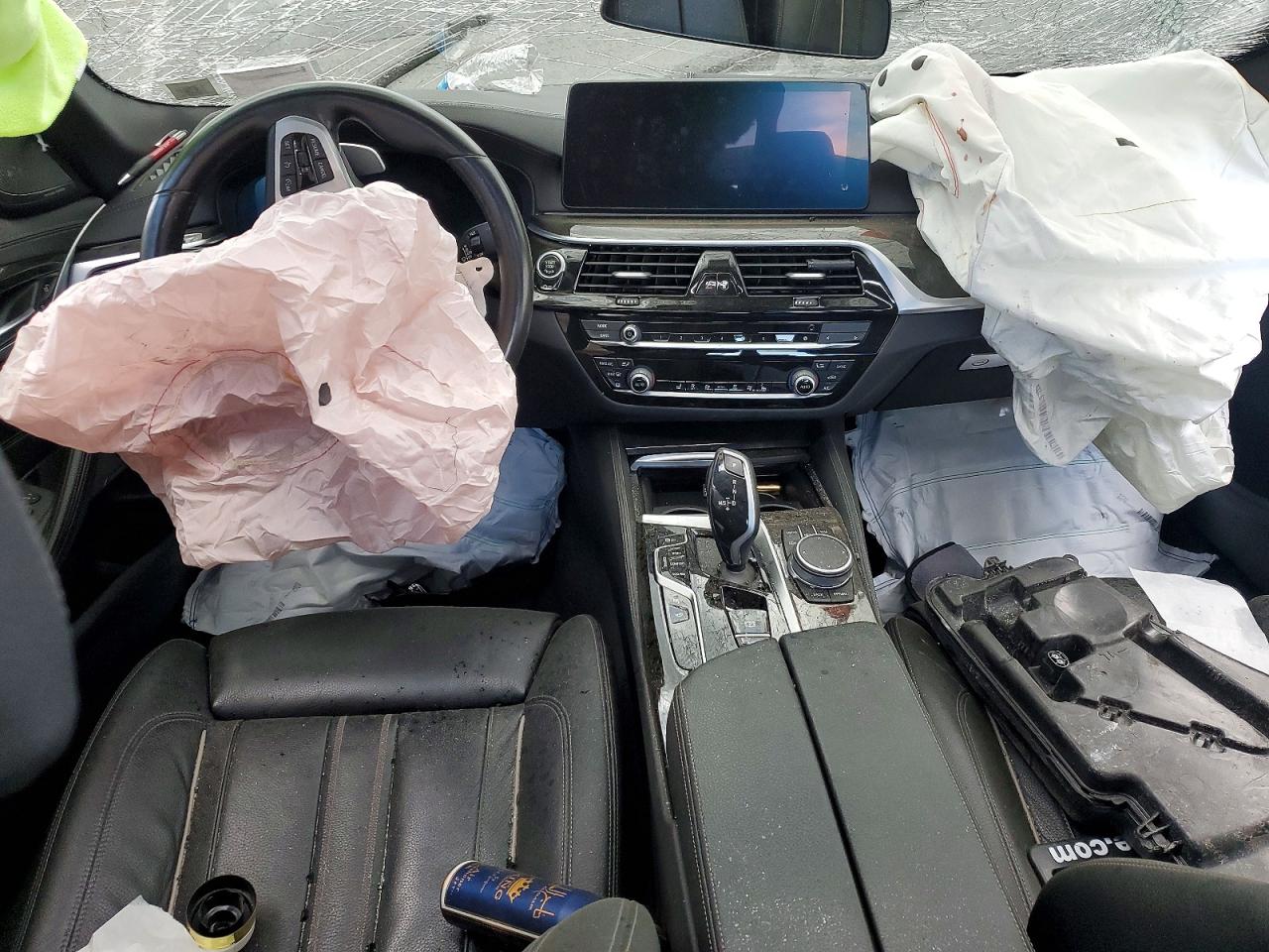 BMW M550XI 2022 — 9