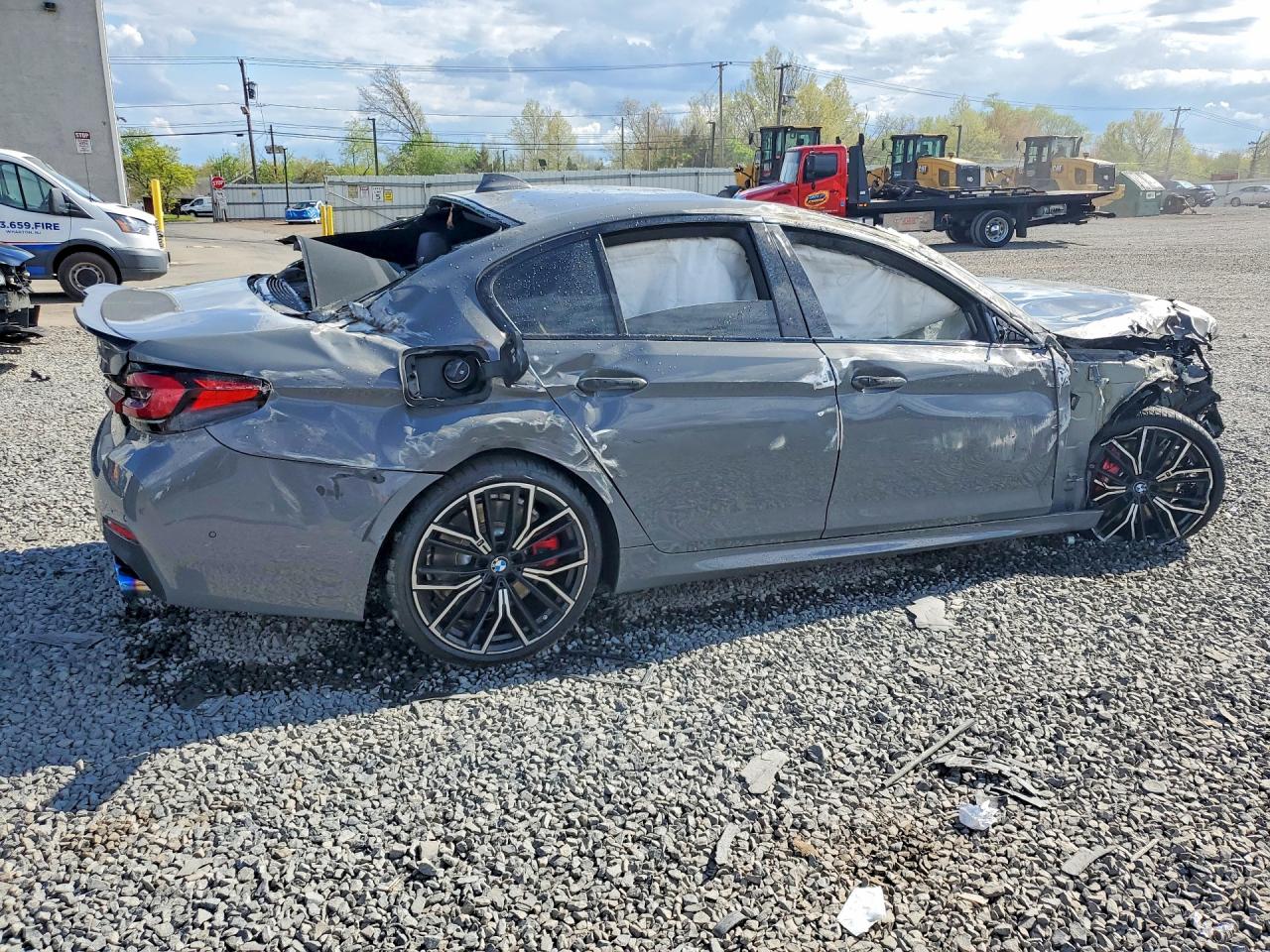 BMW M550XI 2022 — 4