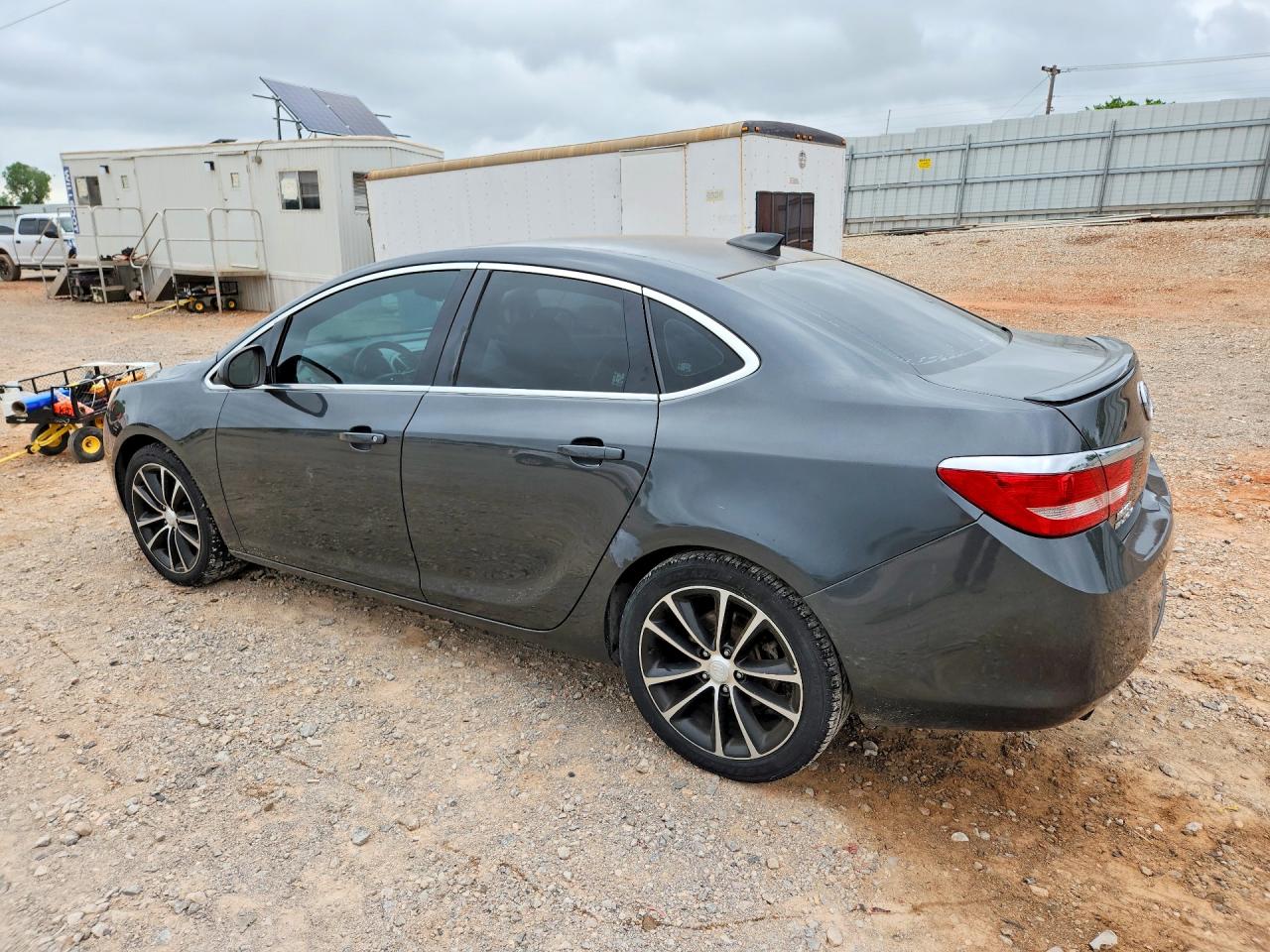 BUICK VERANO 2016 — 3