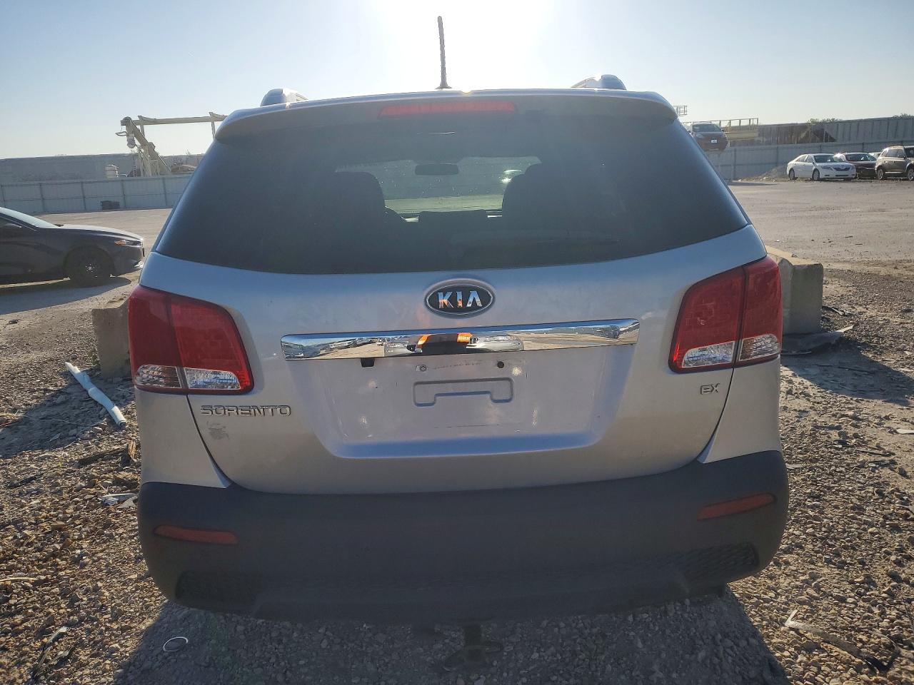 KIA SORENTO 2012 — 7