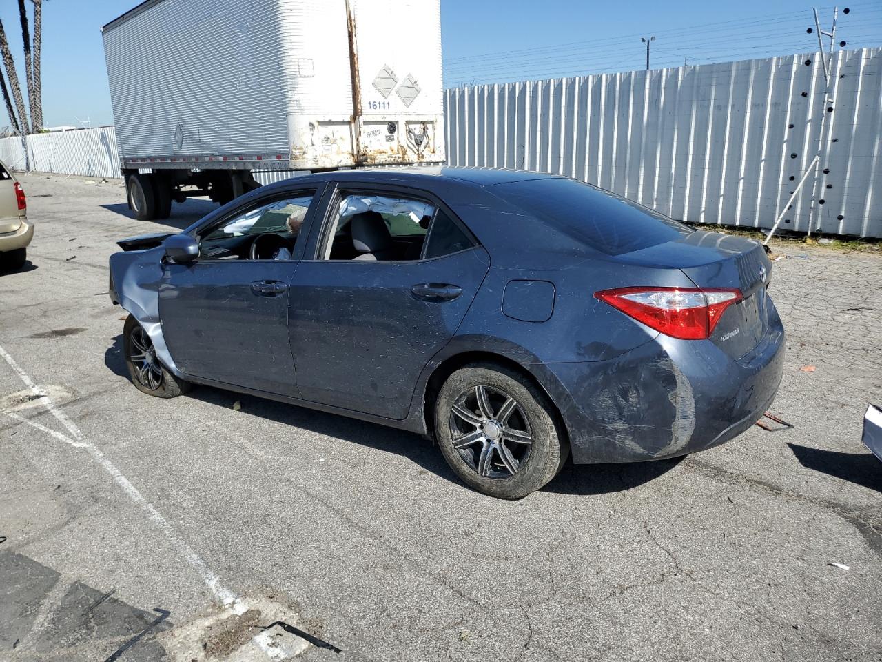 TOYOTA COROLLA 2016 — 3