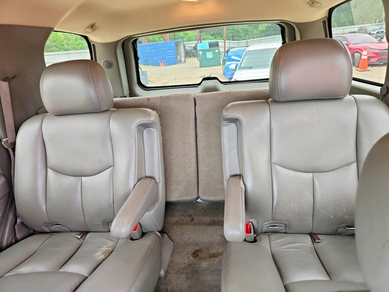 CHEVROLET TAHOE 2006 — 11