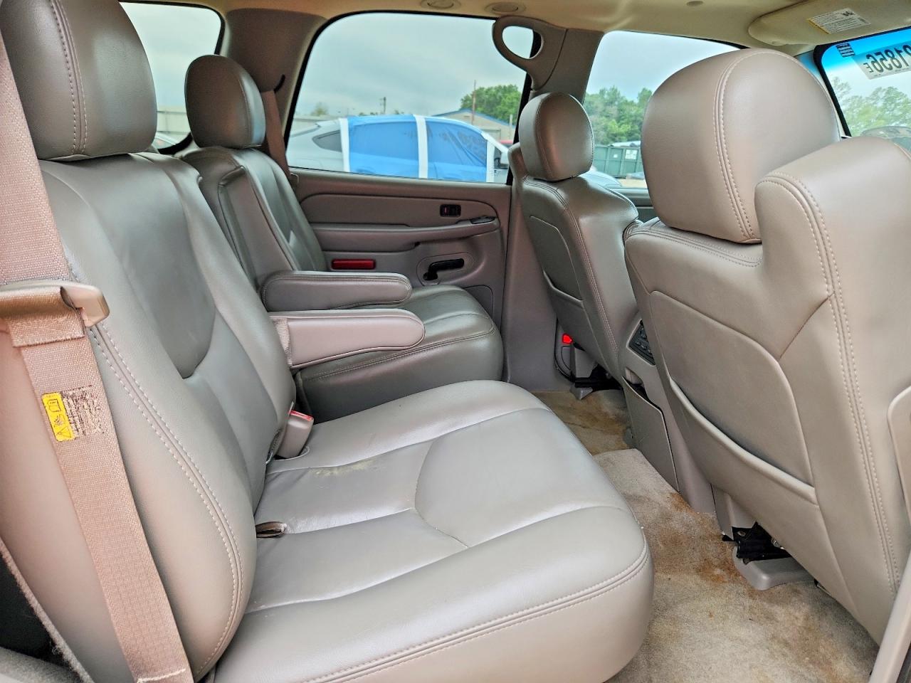 CHEVROLET TAHOE 2006 — 12