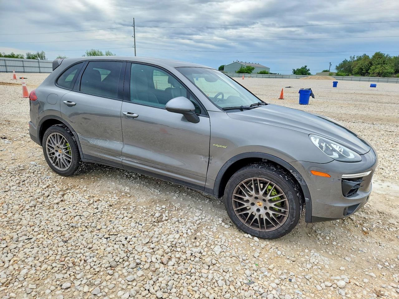 2016 PORSCHE CAYENNE SE HYBRID