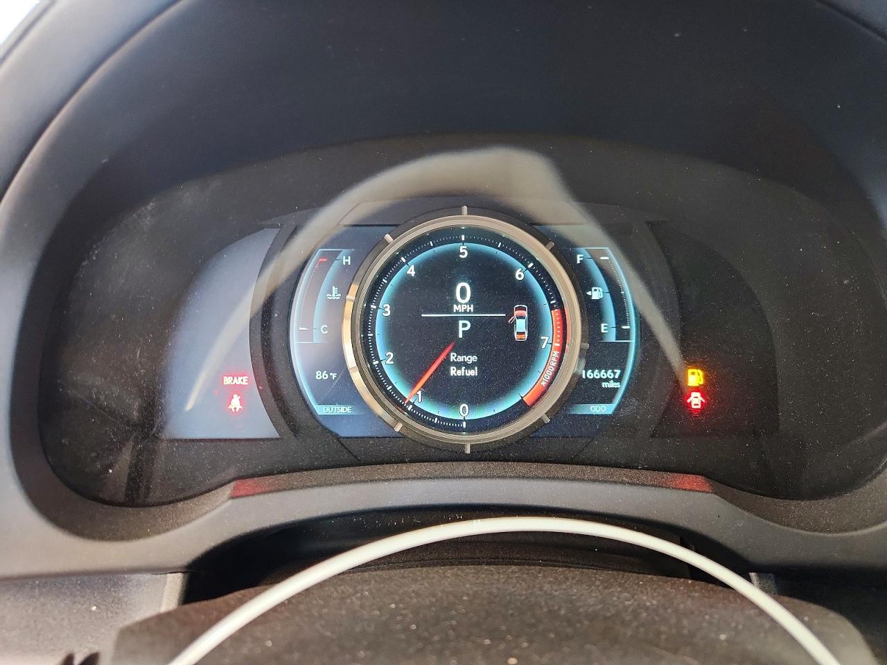 LEXUS IS 2014 — 10