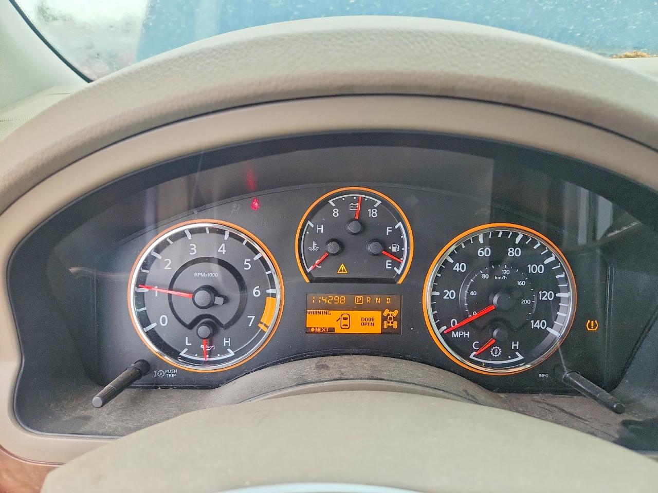 NISSAN ARMADA 2015 — 10